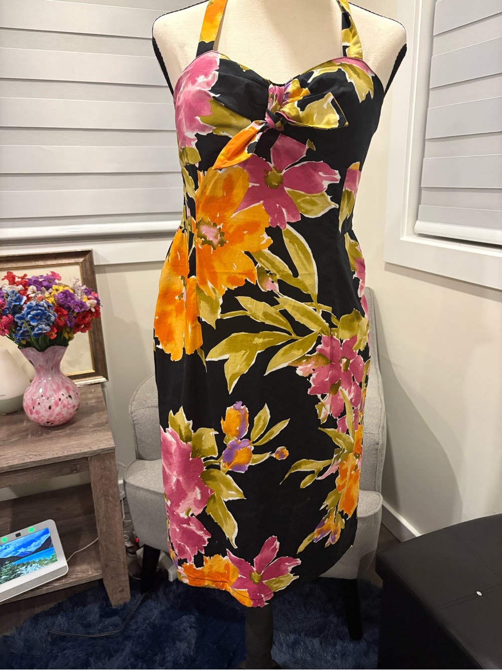 Karin Stevens Vintage Floral Halter Dress - Size 6